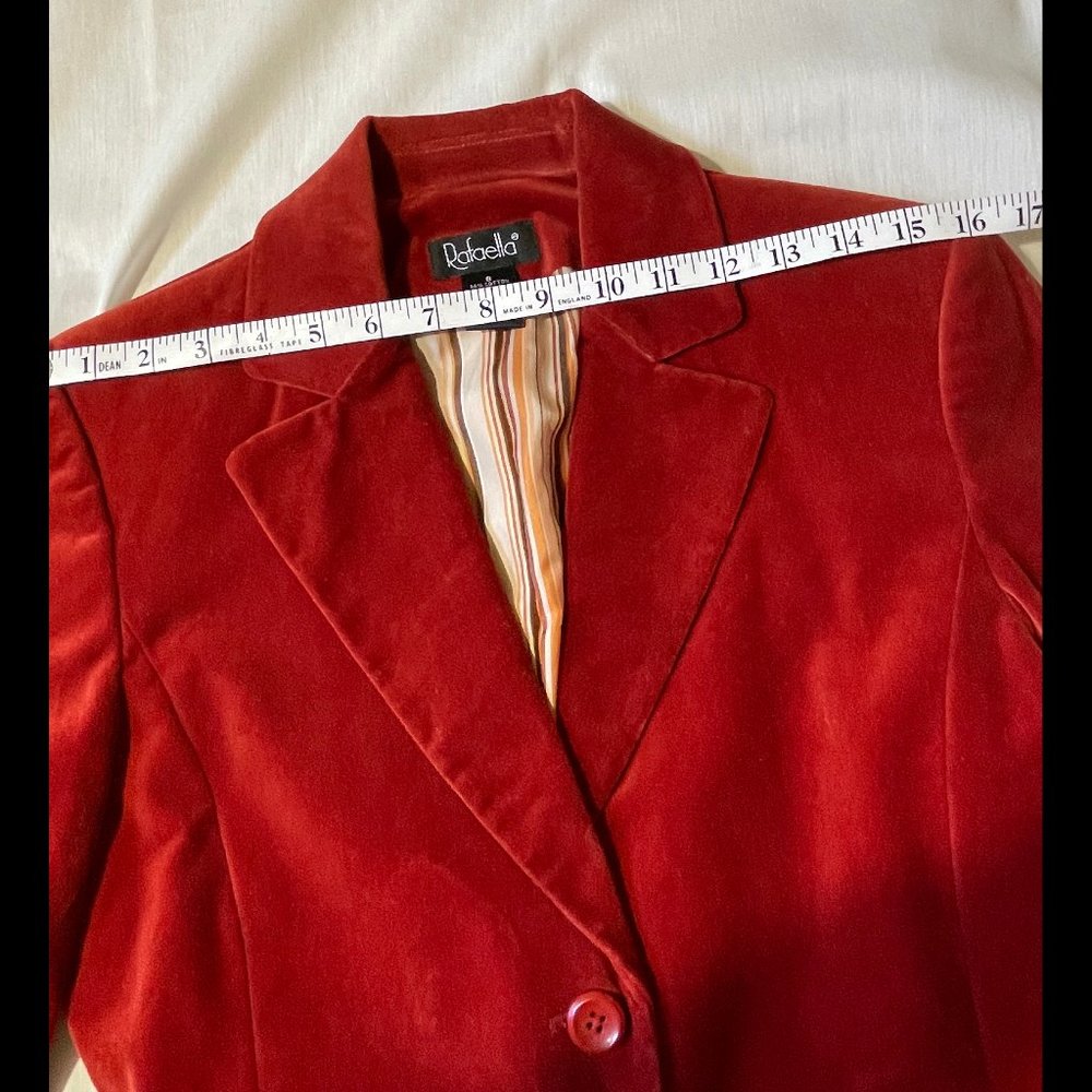 Rafaella ladies rust/orange, cotton velveteen blazer; Size 8 - Picture 4 of 8